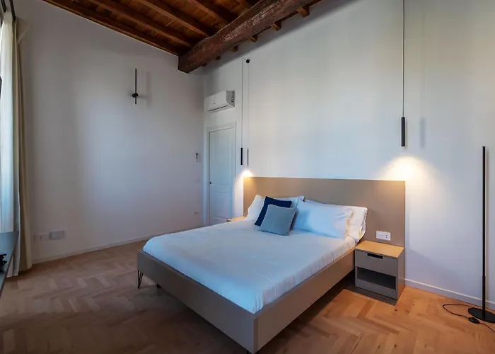 Joivy Stylish 2-bedroom Near The Colosseum Appartement Rome
